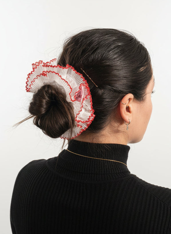 'Snowglobe' Iconic Ruffle - White and Red